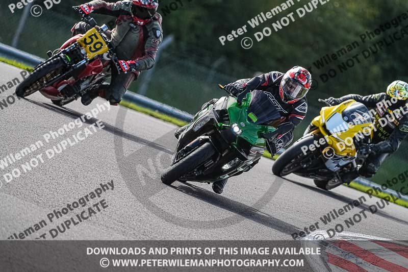 donington no limits trackday;donington park photographs;donington trackday photographs;no limits trackdays;peter wileman photography;trackday digital images;trackday photos